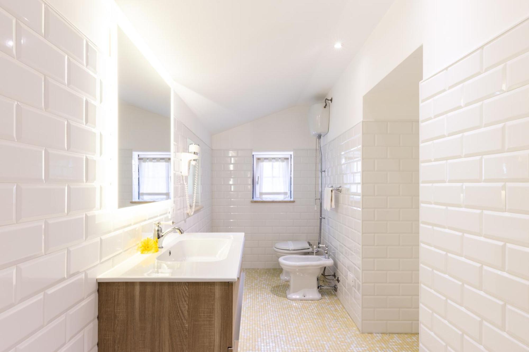 Two-Bedroom Suite Partial Lake View Annex