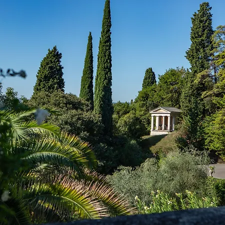 Hotel Villa Del Sogno-2